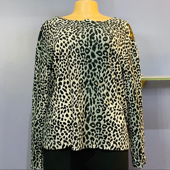 Tops - Leopard Print Stud Shoulder Open Back Sweater